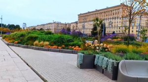 Московская площадь в Санкт-Петербурге в начале октября 2025