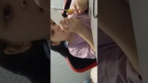 клеем с агатой