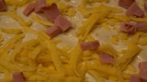 Лаваш с ветчиной и твердым сыром