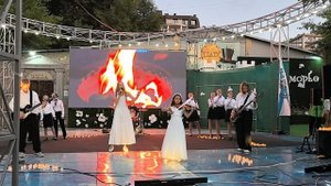 Прекрасное дадалёко.