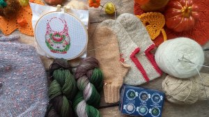 ВЯЗАЛЬНО-ВЫШИВАЛЬНЫЙ ЭПИЗОД🧶ПРОГУЛКА В ПАРКЕ🧶ОКРАСКА ПРЯЖИ🤩