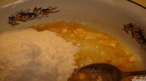 Кекс на кефире с изюмом