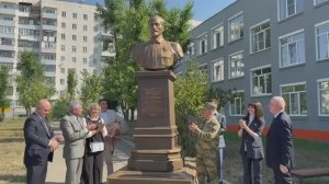 Бюст Ф.Э. Дзержинского  открыт в Северодонецке