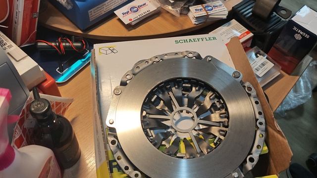 Комплект сцепления VAG A4A6SUPERBPASSAT -05 2.5 DIESEL Luk 624307500

https:zap84.rusearchLuk