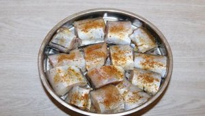 Минтай на пару в мультиварке