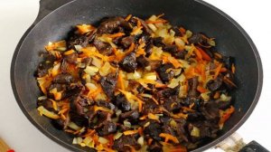 Капуста тушеная с грибами и рисом