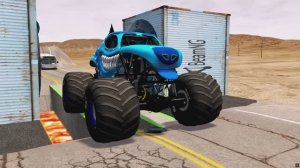 МОНСТР - ТРАКИ. МУЛЬТИКИ ПРО МАШИНКИ. СМЕШНЫЕ МОМЕНТЫ С МОНСТР ТРАКАМИ.