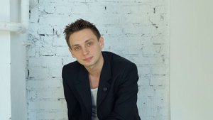 Актер театра и кино Александр Недомолкин