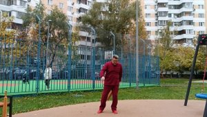 Упражнения с атлетическими булавами весом 2.1 кг (4)