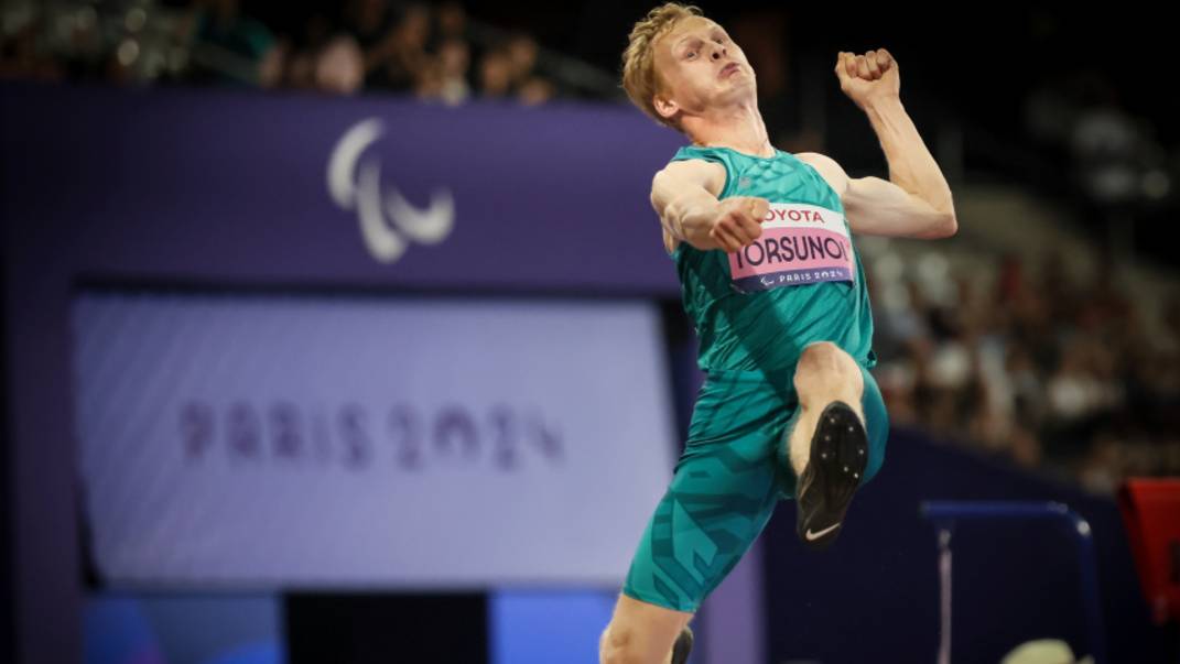 Российский легкоатлет установил рекорд по прыжкам в длину