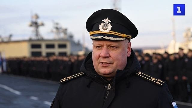 Военные корабли вернулись из Арктического похода в Североморск