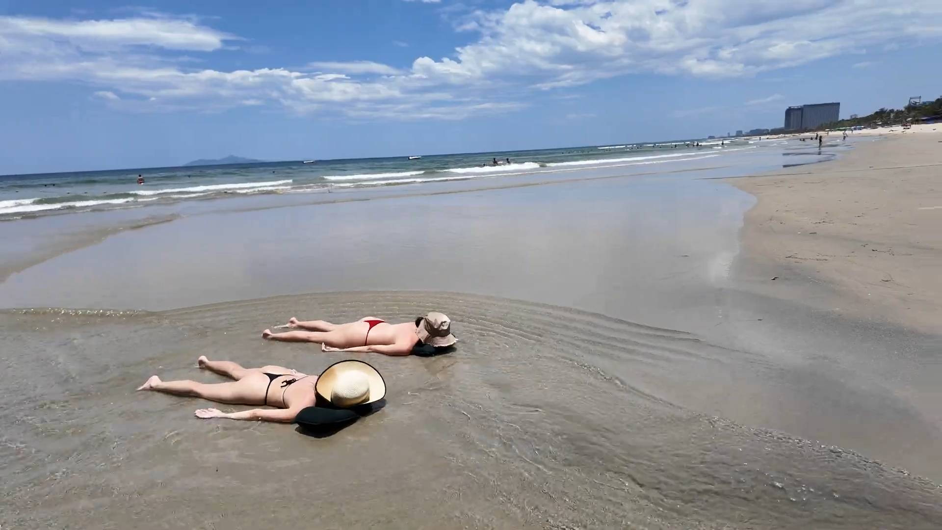 Вьетнам. Нячанг Погода сегодня 6 октября 2025 ☀️ Пляжный день — вот зачем сюда приезжают туристы