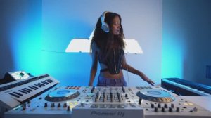 Alo Wiza - Melodic Techno & Progressive House DJ Set ｜ Vocal House 2025