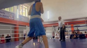 Юные боксеры ДНР и ЛНР встретились на ринге в Дебальцево