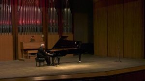 Три четверти сердце пленили на сольном концерте Сурена Вартаняна