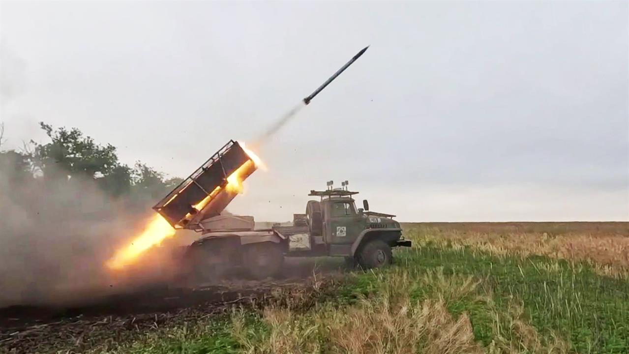 Российская армия нанесла удары по объектам энергетики, которые обеспечивали работу украинского ВПК