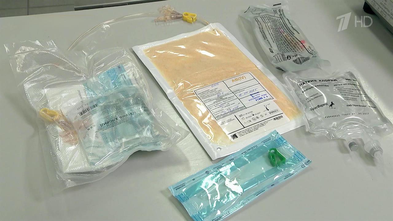 В госпитале Вишневского нарастили производство необходимой для спасения бойцов сухой плазмы