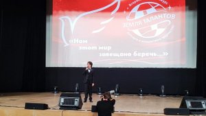 "Мальчишки" муз. С.Глазунов, сл. В. Смирнов