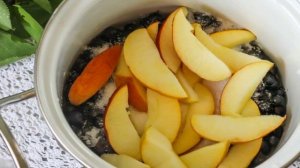 Компот из яблок и смородины