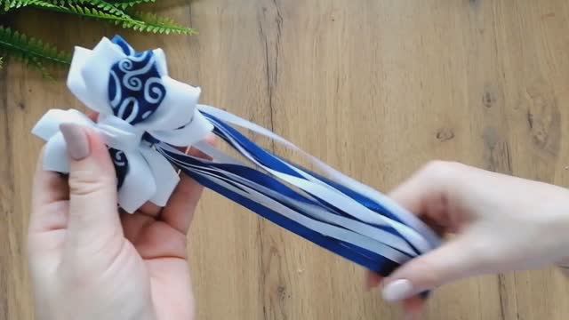 Школьные бантики/Гремелки смотреть онлайн