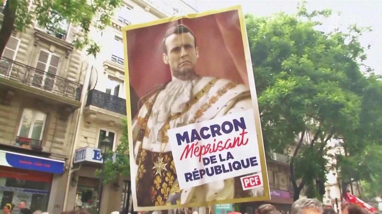 Новый премьер-министр Франции продержался меньше месяца на своем посту