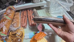 Посадила грушу. На ночь глядя по магазинам