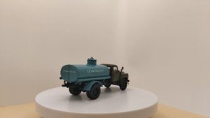 Легендарные грузовики СССР №115, АЦ-4,2-53А "Сила инерции" 1:43
