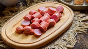 Капуста тушеная с сосисками и картошкой