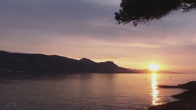 Эдвард Григ «Пер Гюнт» Утро - Edvard Grieg - Morning смотреть онлайн