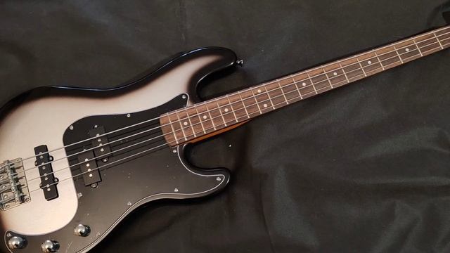 Обзор сборки и звука доработанной китайской реплики Fender PJ-Bass серебристый металлик смотреть онлайн