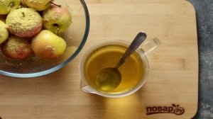 Моченые яблоки с медом и горчицей