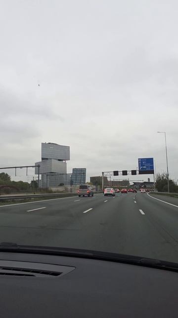 Начинаем прогулки по Амстердаму