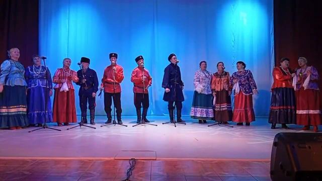ОТЧЕТНЫЙ КОНЦЕРТ АНСАМБЛЯ КАЗАЧЬЕЙ ПЕСНИ «ХУТОР РОЖДЕСТВЕНСКИЙ» В КИНОТЕАТРЕ «МИР»
