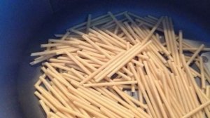 Макароны с котлетами в мультиварке