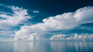 Бескрайний океан и парящие облака | Умиротворяющая музыка пианино для релаксации и медитации