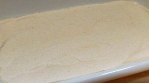 Насыпной пирог с ревенем