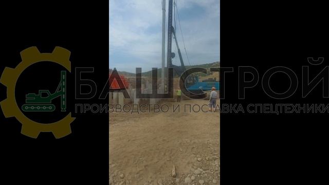 Полное видео работа сваебоя КБУРГ 16-02 в Махачкале