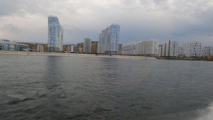 микрорайон Тихие Зори, Красноярск, вид с реки Енисей сентябрь 2025г.