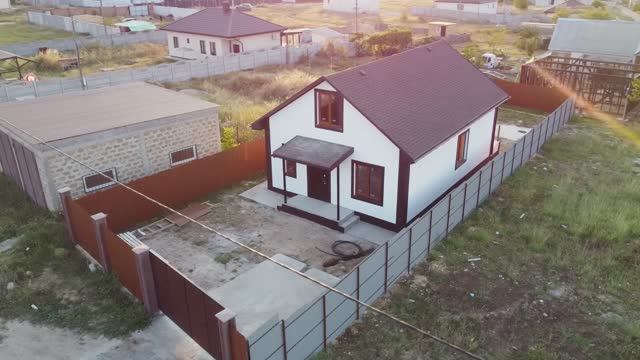 Новый дом в СТ "Металлист" от застройщика в г. Севастополь . смотреть онлайн