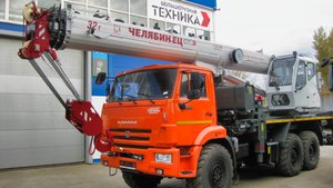 Автомобильный кран КС-55733-31 32 т серия "СТ" на шасси КАМАЗ-43118