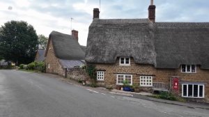 Это самая очаровательная деревня на Свете Прогулка ранним утром - Оксфордшир, АНГЛИЯ