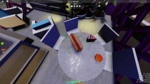 ЖИВЁМ В КОРОБКЕ В ИКЕЕ!