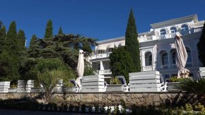 Исторический корпус санатория «Лимены» на территории отеля «Усадьба Голубой залив» в Симеизе