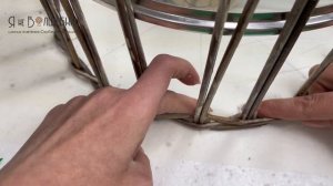 Новогодний венок из бумажной лозы