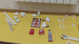 Всё что надо для подключения радиатора и настенного двухконтурного газового котла к отоплению .