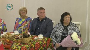 В ЗАГСЕ чествовали вокальный коллектив «Возрождение»