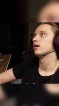 ВСЁ ЧТО МОЙ ДРУГ СДЕЛАЕТ В МАЙНКРАФТЕ ОТРАЗИТСЯ НА РЕАЛЬНУЮ ЖИЗНЬ! смотреть онлайн