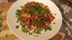 Гречка на сковороде с куриным филе и овощами!