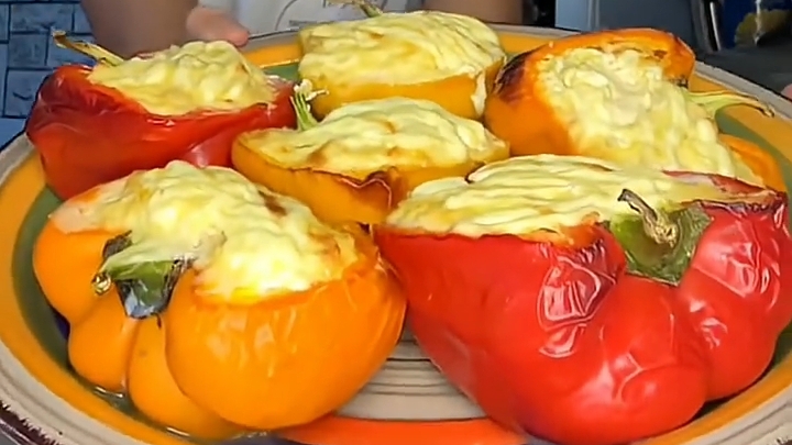 Сочные ПЕРЧИКИ...🌶🧀😋