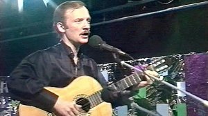 Удалось ли доказать Виктору Федорову песней ЭЛЕГИЯ,что поэзия бардов может быть высокохудожественна